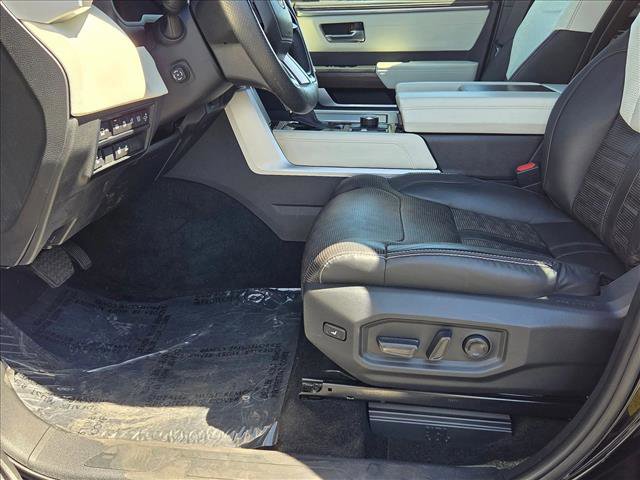 Used 2023 Toyota Sequoia Capstone image 16