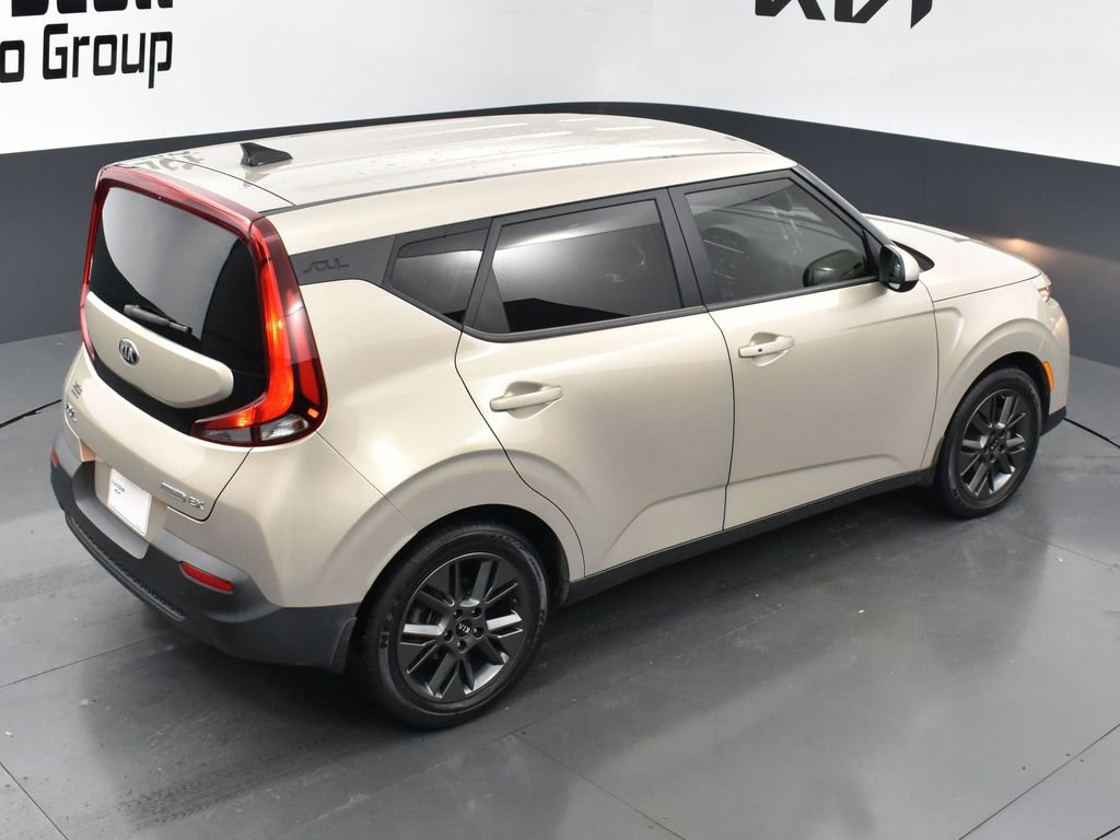 Used 2020 Kia Soul EX image 21