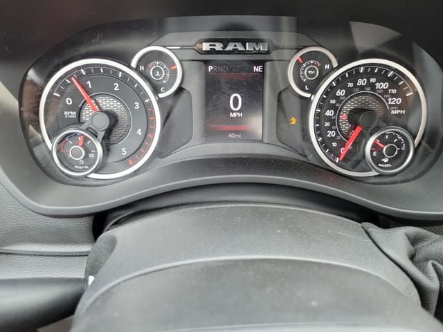 New 2026 RAM 5500 Tradesman w/ Chrome Appearance Group AWD/4WD image 27