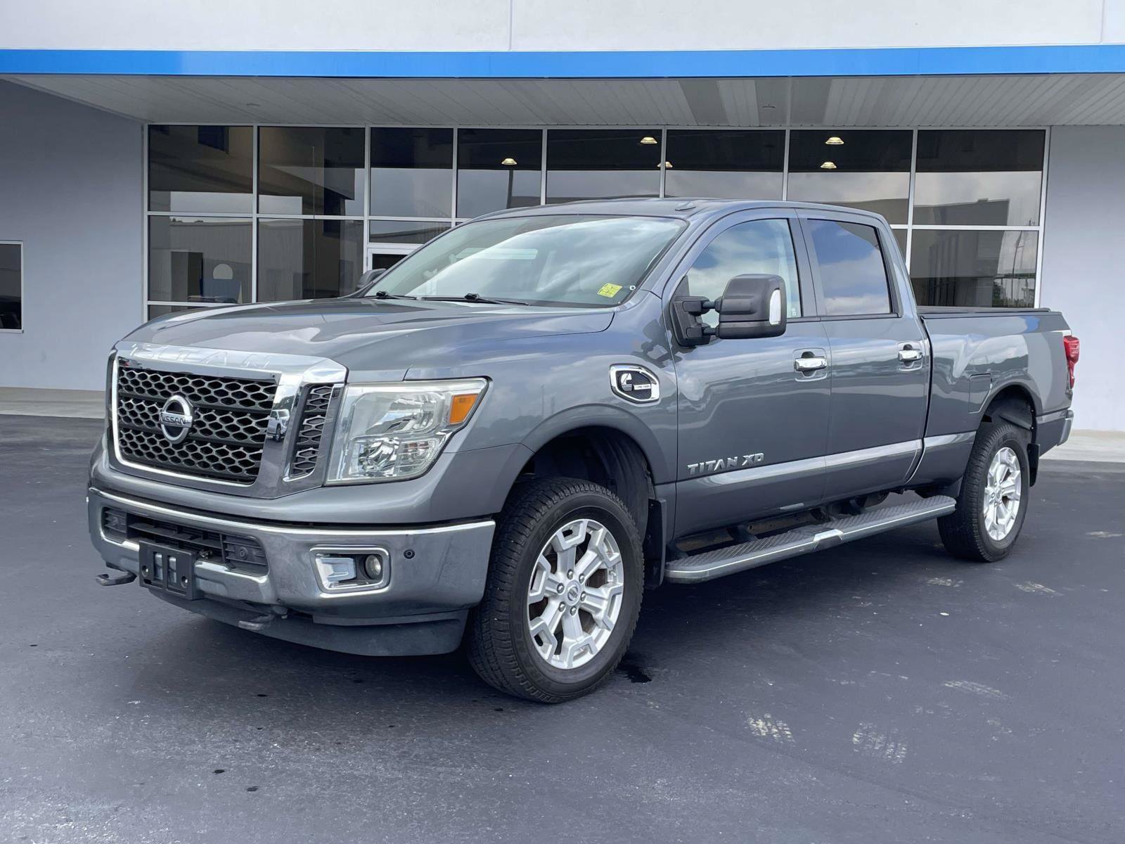 Used 2016 Nissan Titan SV AWD/4WD image 7