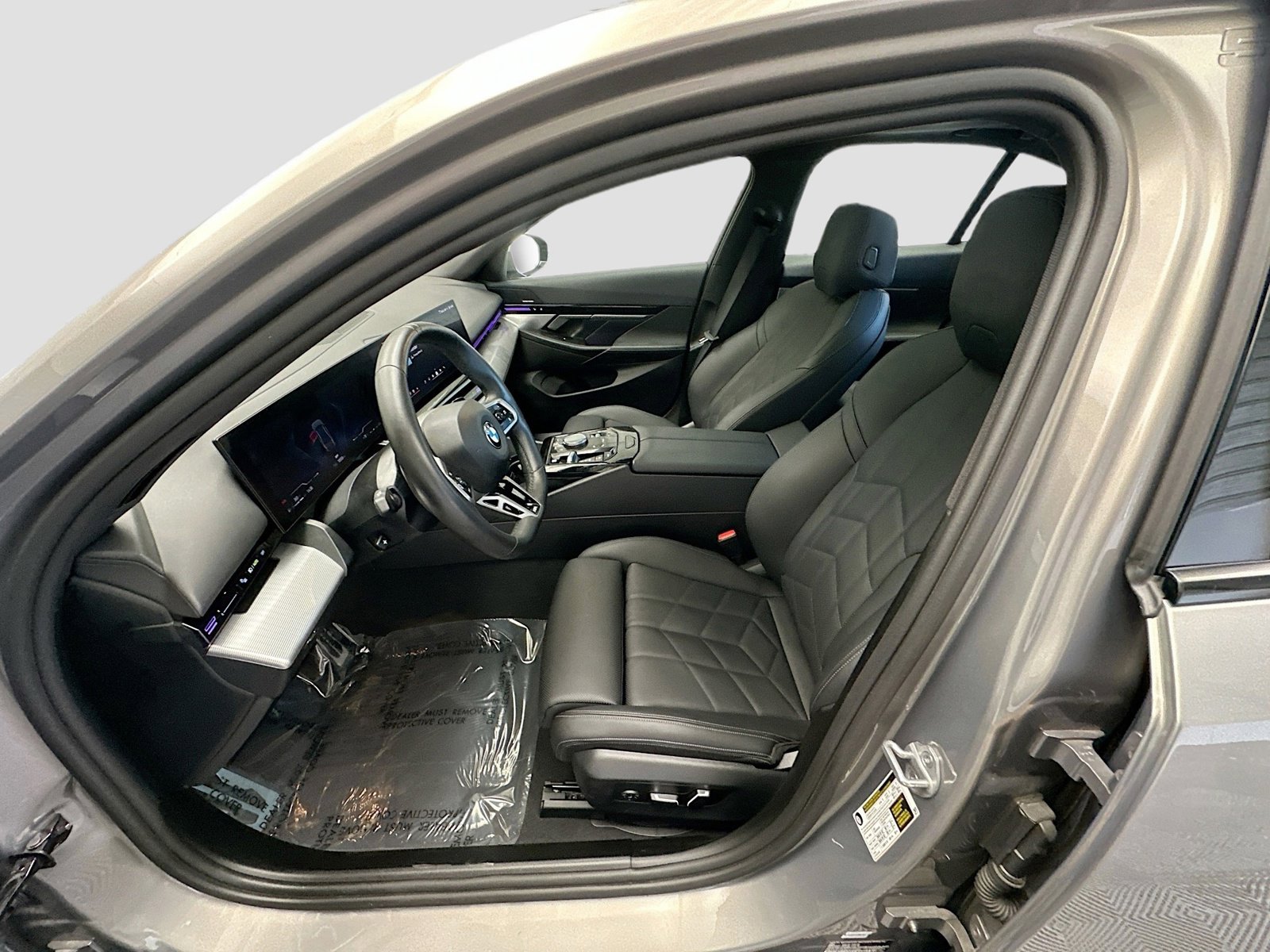 Used 2024 BMW 530i w/ M Sport Package image 16