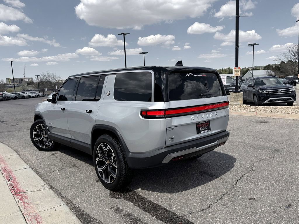 Used 2024 Rivian R1S Adventure AWD/4WD image 6