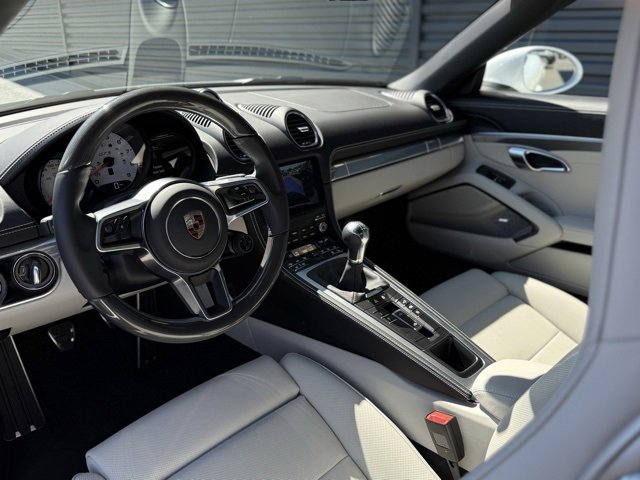 Certified 2025 Porsche 718 Boxster GTS image 4