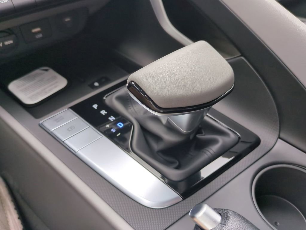 New 2026 Hyundai Elantra Sport image 20