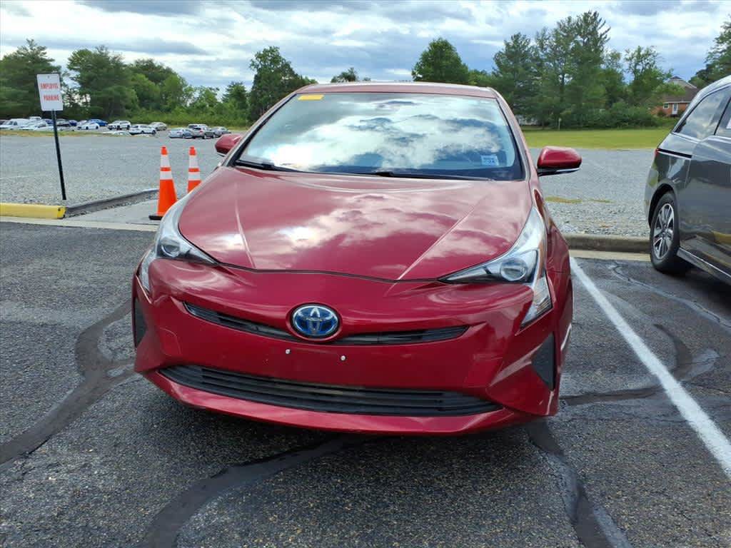 Used 2017 Toyota Prius Four FWD image 5