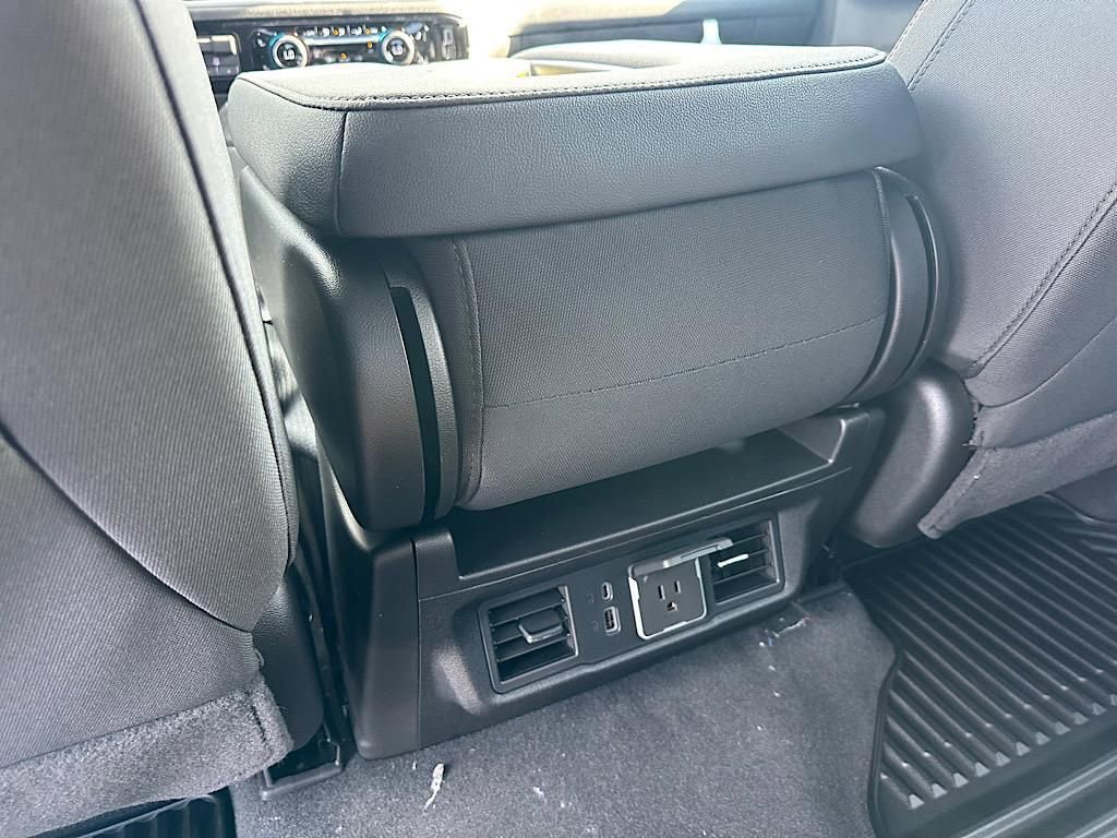 New 2026 Chevrolet Silverado 1500 LT image 18