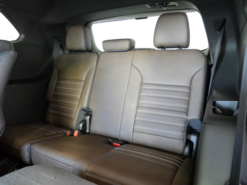 New 2027 GMC Acadia Denali Ultimate AWD/4WD image 16