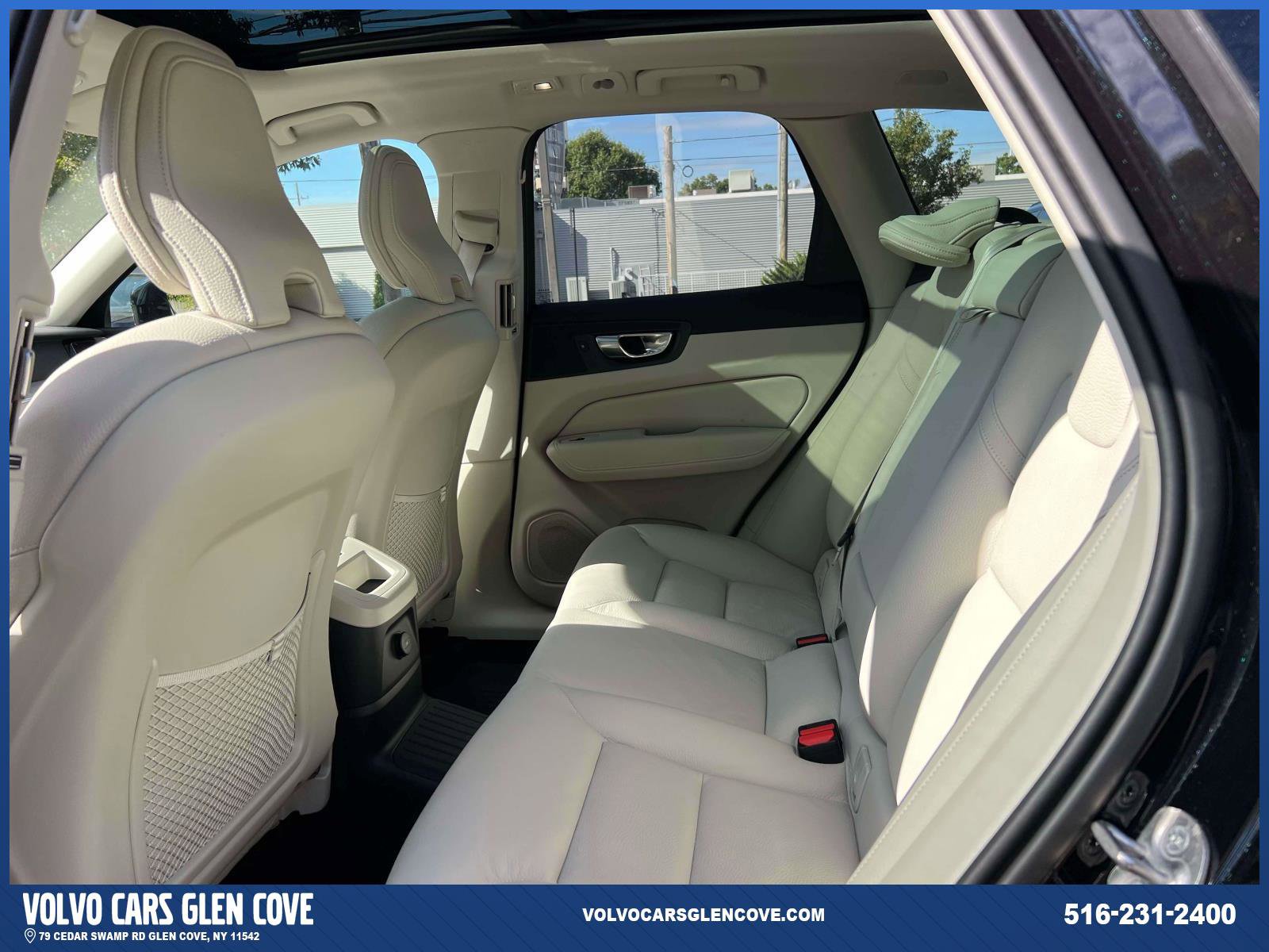 Certified 2025 Volvo XC60 T8 Plus AWD/4WD image 11