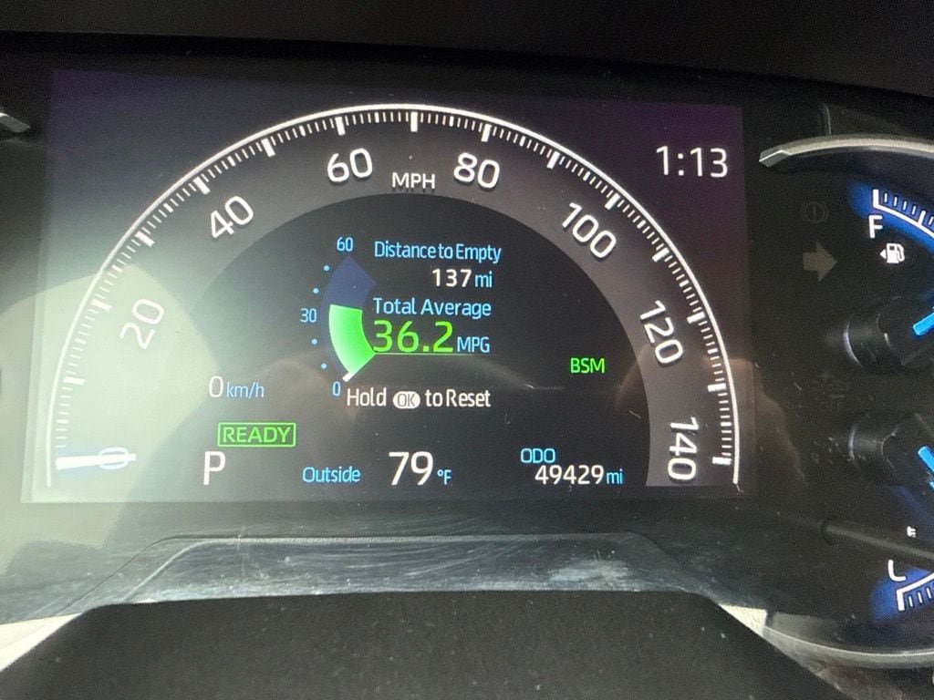 Used 2020 Toyota RAV4 XSE w/ XSE Grade Weather Package AWD/4WD image 17