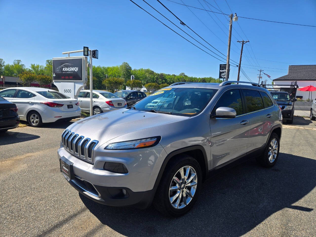 Used 2016 Jeep Cherokee Limited w/ Luxury Group AWD/4WD image 1