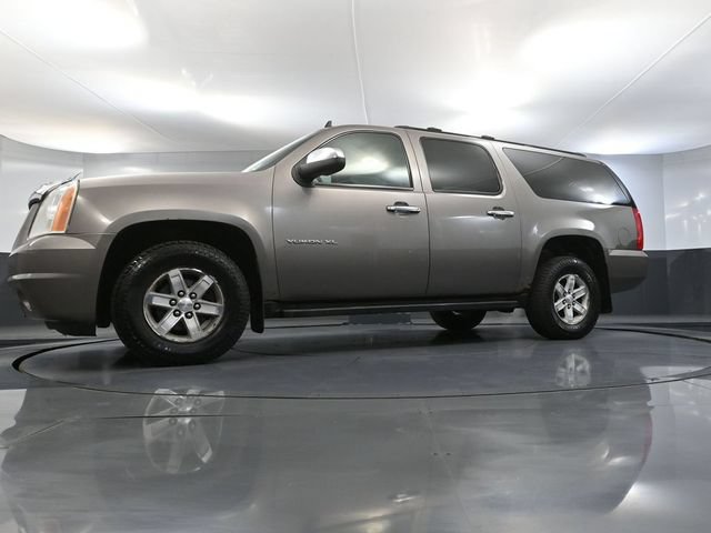 Used 2012 GMC Yukon XL SLT w/ SLT-2 Equipment Package AWD/4WD image 57