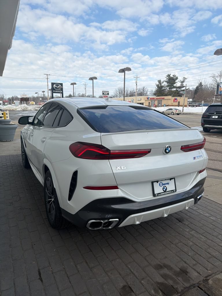 New 2026 BMW X6 M60i image 7