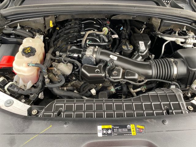Used 2023 Jeep Grand Cherokee Limited AWD/4WD image 22
