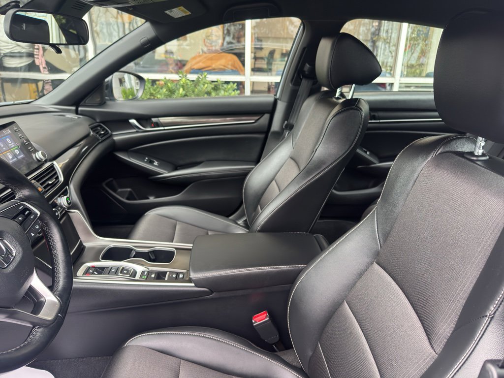 Used 2022 Honda Accord Sport image 4