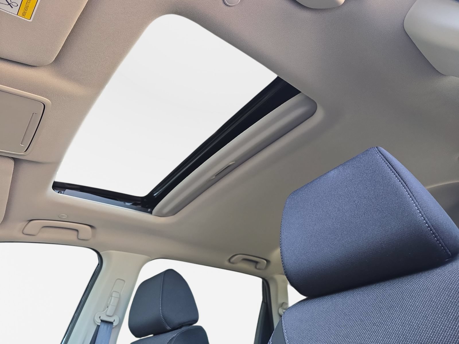 Certified 2026 Honda CR-V EX image 27
