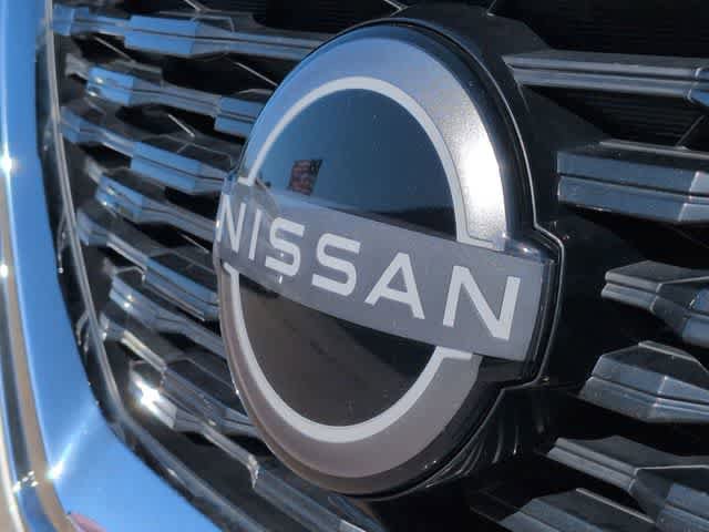 Used 2022 Nissan Rogue SV w/ SV Premium Package AWD/4WD image 12