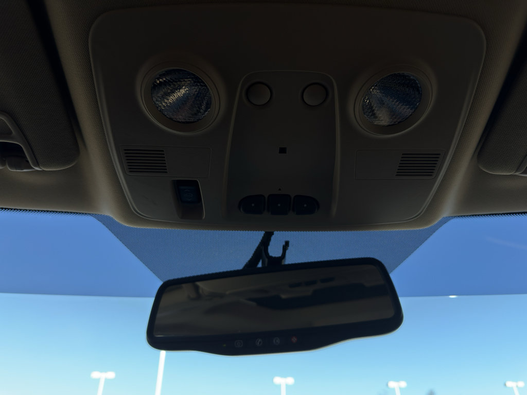 Used 2010 GMC Acadia SLT image 38