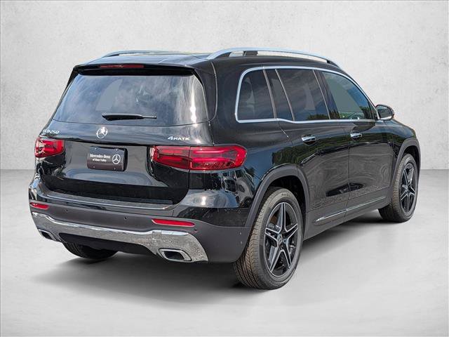 New 2026 Mercedes-Benz GLB 250 4MATIC image 2