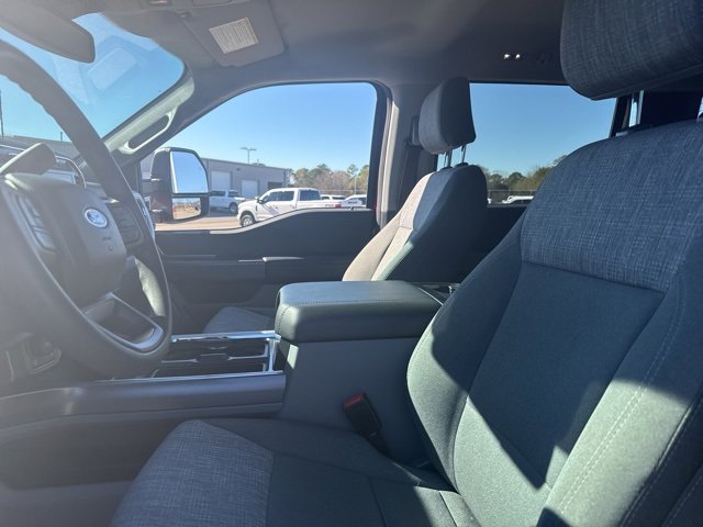 Used 2024 Ford F250 XLT w/ XLT Premium Package image 10