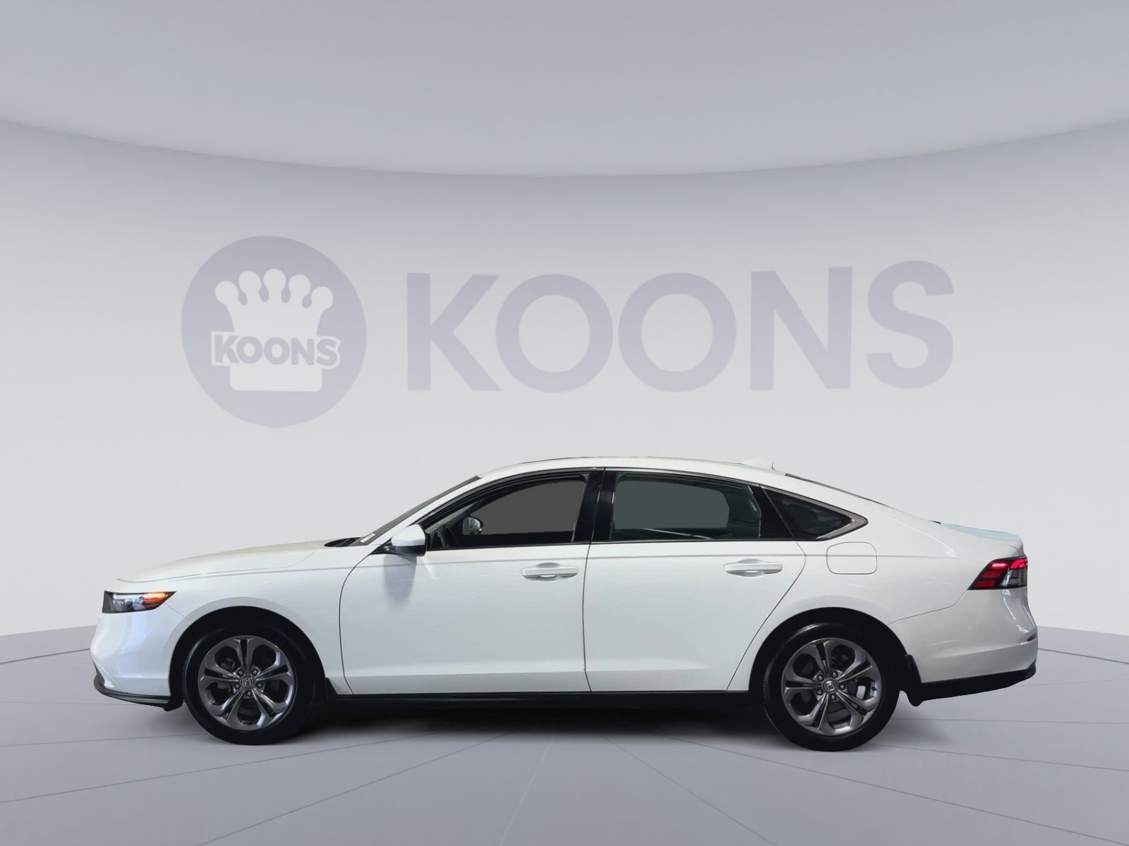 Used 2024 Honda Accord EX image 7