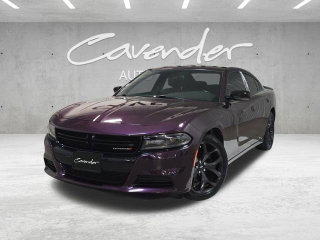 Used 2020 Dodge Charger SXT w/ Blacktop Package RWD image 1