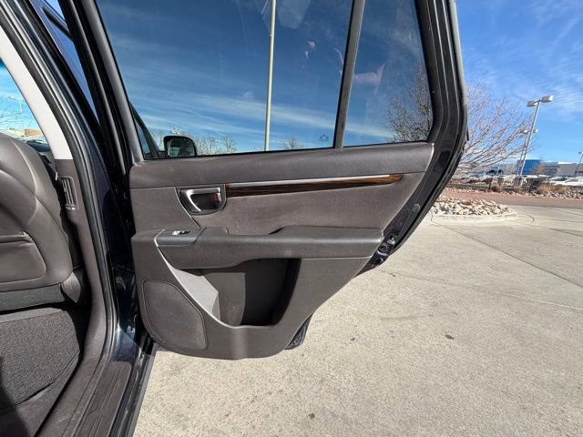 Used 2011 Hyundai Santa Fe SE image 26