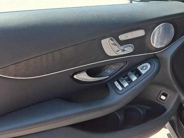 Used 2018 Mercedes-Benz GLC 300 4MATIC image 12