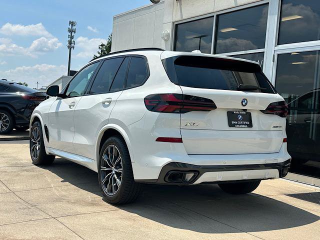 Used 2024 BMW X5 xDrive40i w/ M Sport Package AWD/4WD image 6