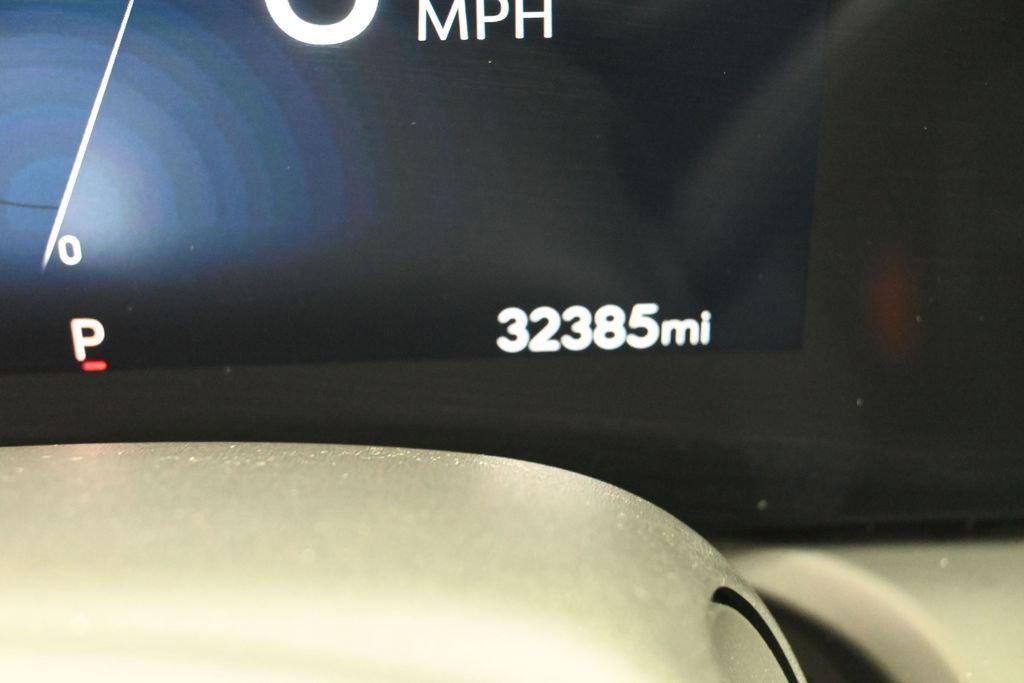 Used 2025 Buick Encore GX Preferred AWD/4WD image 37