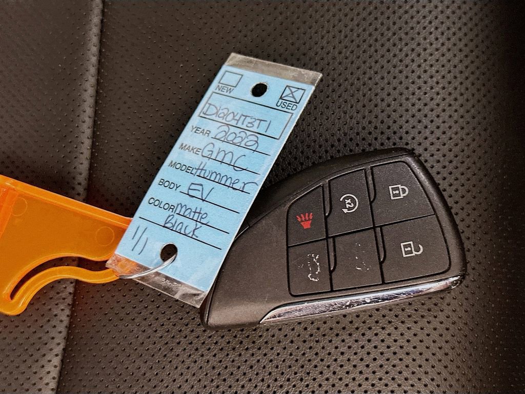 Used 2022 GMC Hummer EV Edition 1 w/ LPO, Illumination Package AWD/4WD image 38