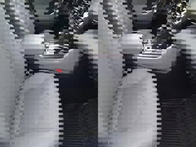 Certified 2020 Toyota Highlander Limited image 25