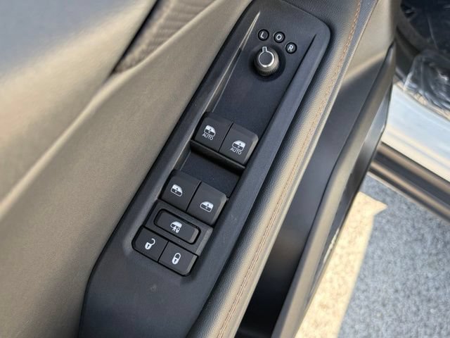 New 2026 Jeep Cherokee Overland AWD/4WD image 13