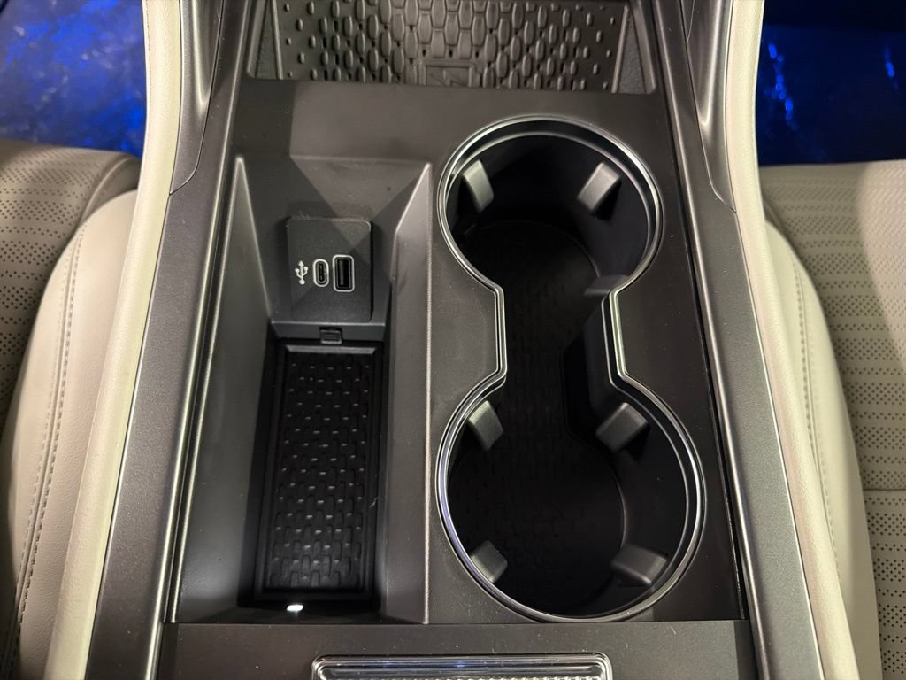 New 2026 Lincoln Nautilus Reserve AWD/4WD image 19