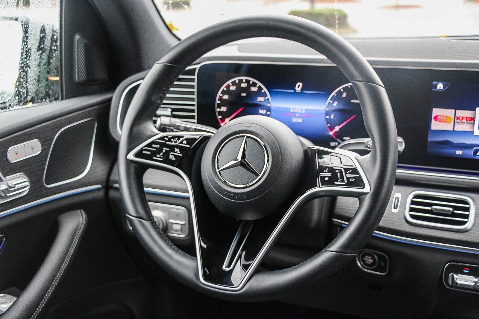 Certified 2025 Mercedes-Benz GLE 350 4MATIC image 15