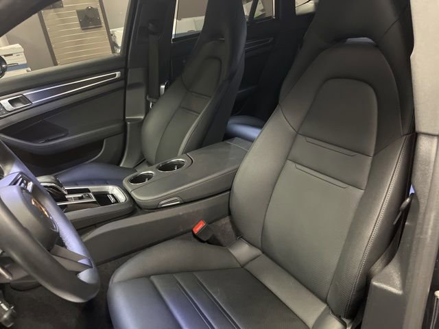 Used 2023 Porsche Panamera image 21