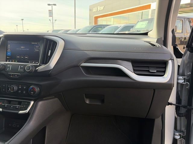 Used 2022 GMC Terrain SLE w/ Driver Convenience Package image 47