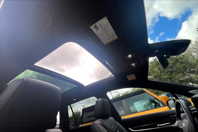 Used 2024 Cadillac XT6 Sport image 25