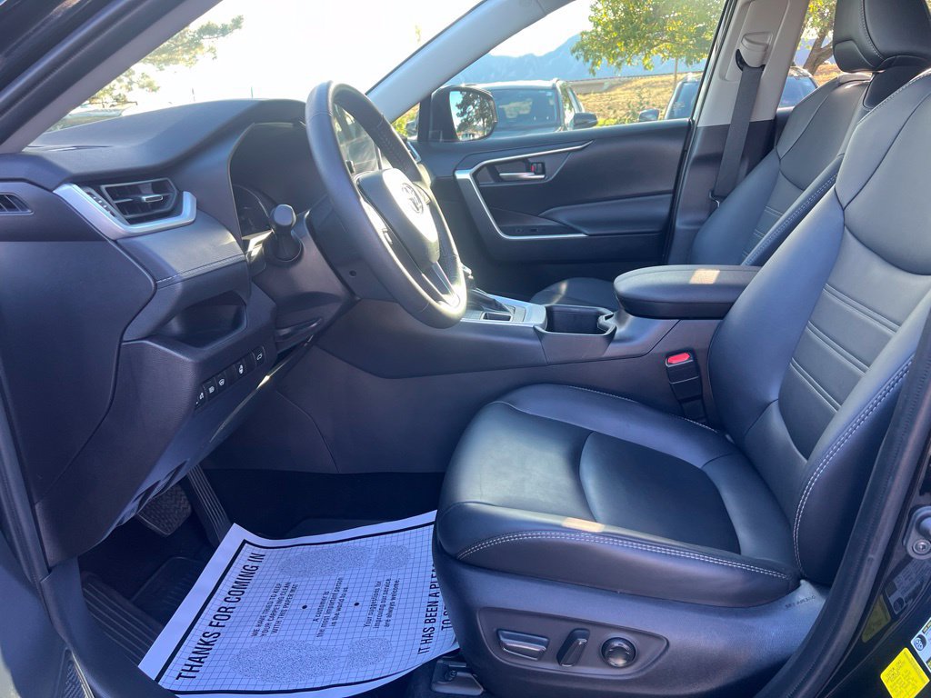 Used 2025 Toyota RAV4 XLE Premium w/ Weather Package AWD/4WD image 25