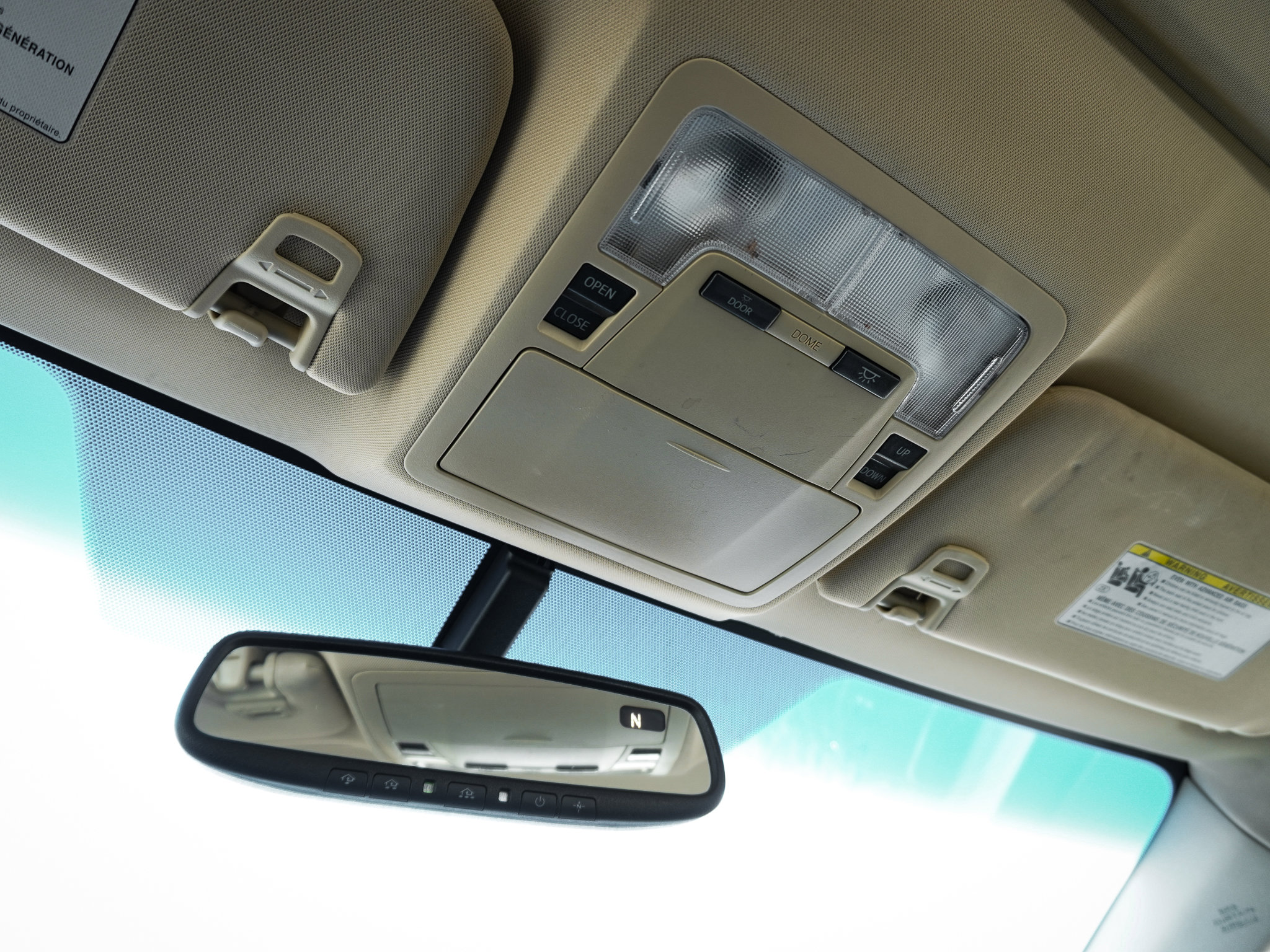 Used 2016 Toyota Avalon Touring image 26