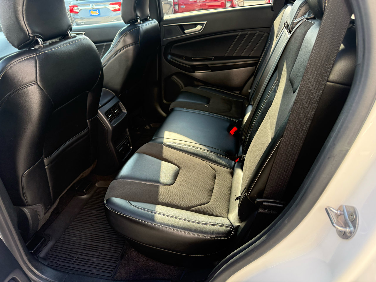 Used 2019 Ford Edge ST w/ Convenience Package image 13