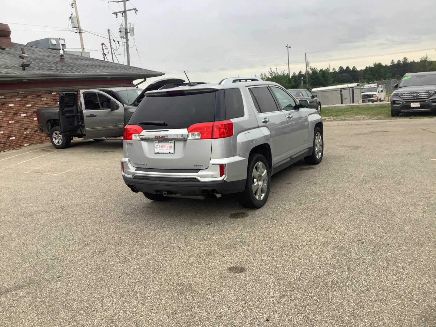 Used 2016 GMC Terrain SLT w/ Open Road Package AWD/4WD image 9