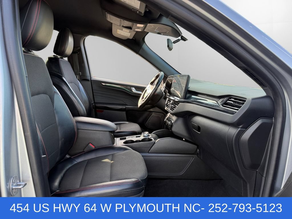 Certified 2023 Ford Escape ST-Line w/ Tech Pack #1 FWD image 15
