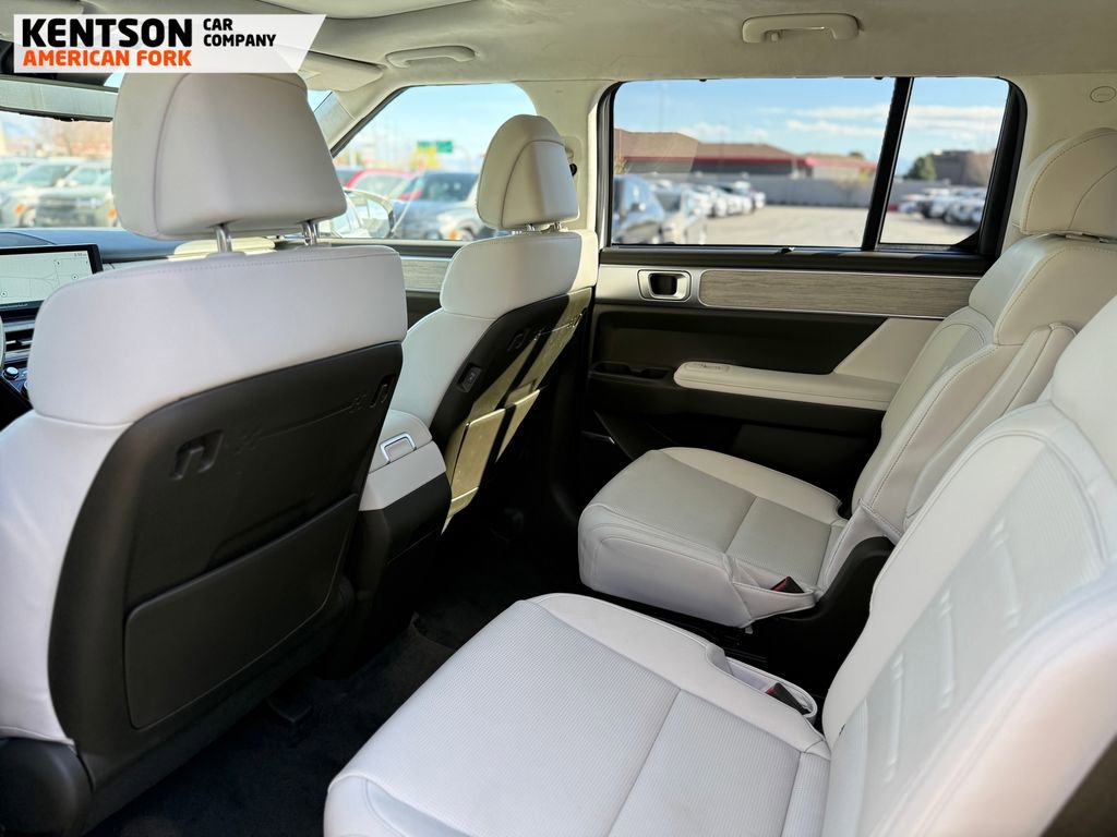 Used 2025 Hyundai Santa Fe Calligraphy image 37