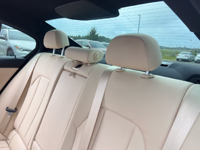 Used 2019 BMW 330i Sedan w/ Convenience Package RWD image 20