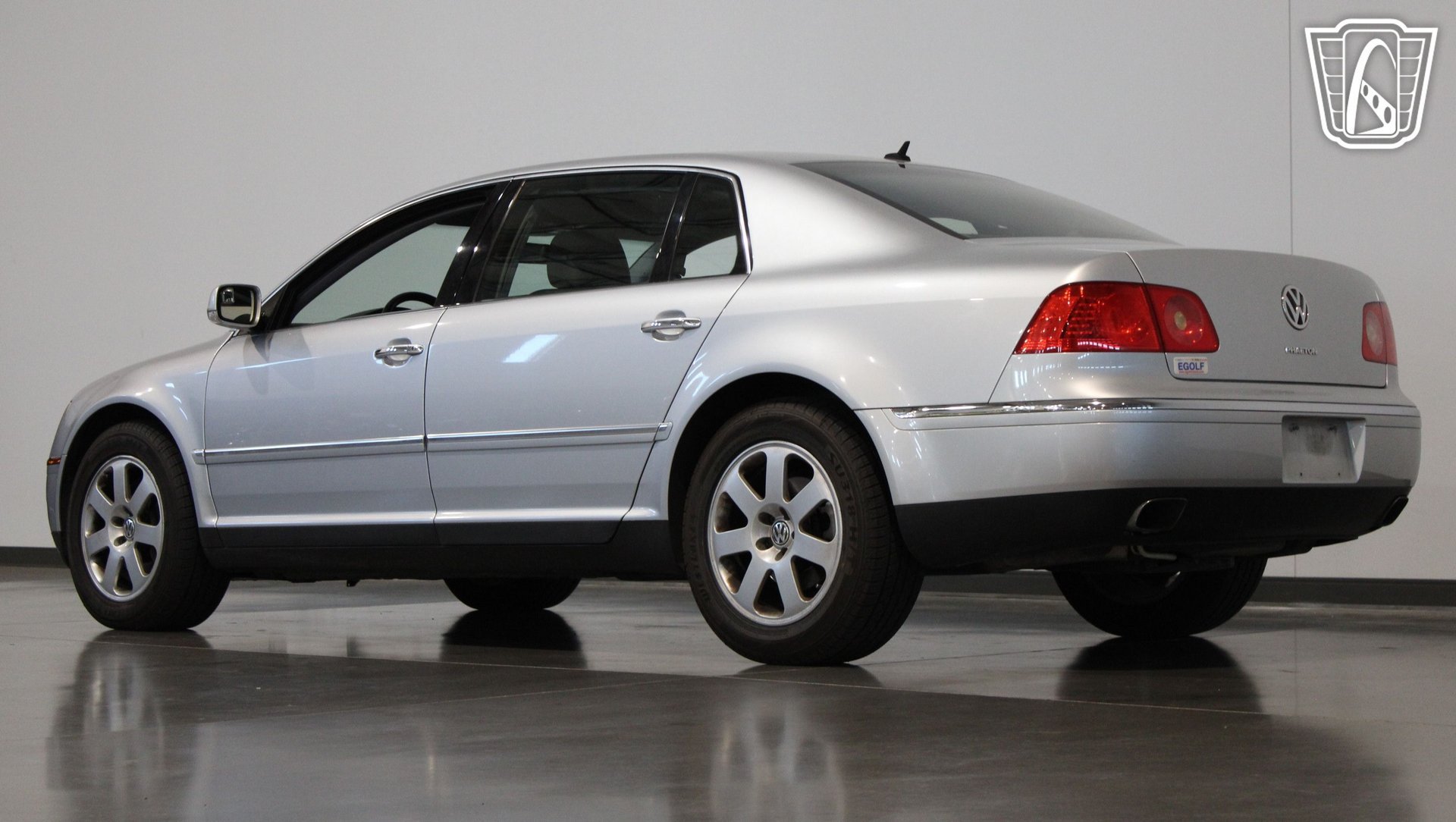 Used 2004 Volkswagen Phaeton V8 AWD/4WD image 33