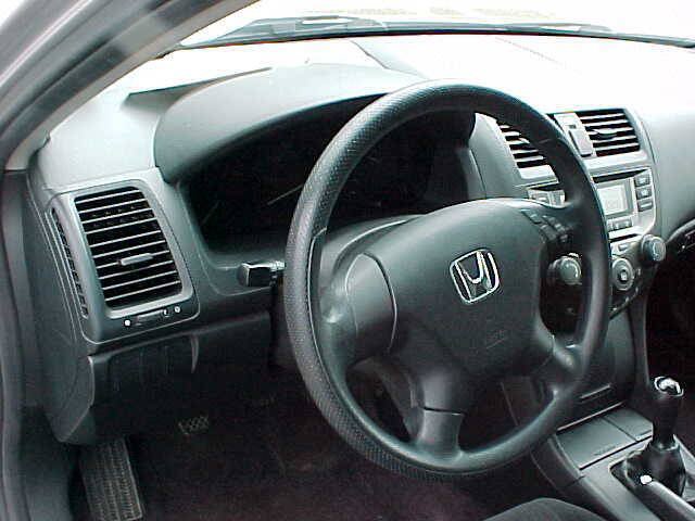 Used 2006 Honda Accord VP image 25