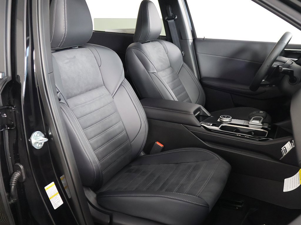 New 2026 Mitsubishi Outlander SE image 32