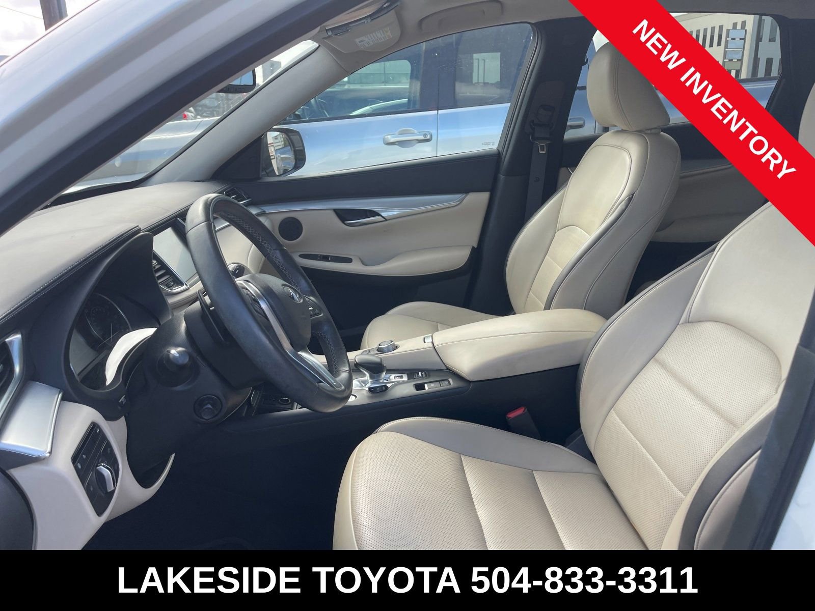 Used 2019 INFINITI QX50 Essential w/ Premium Heat Package image 9