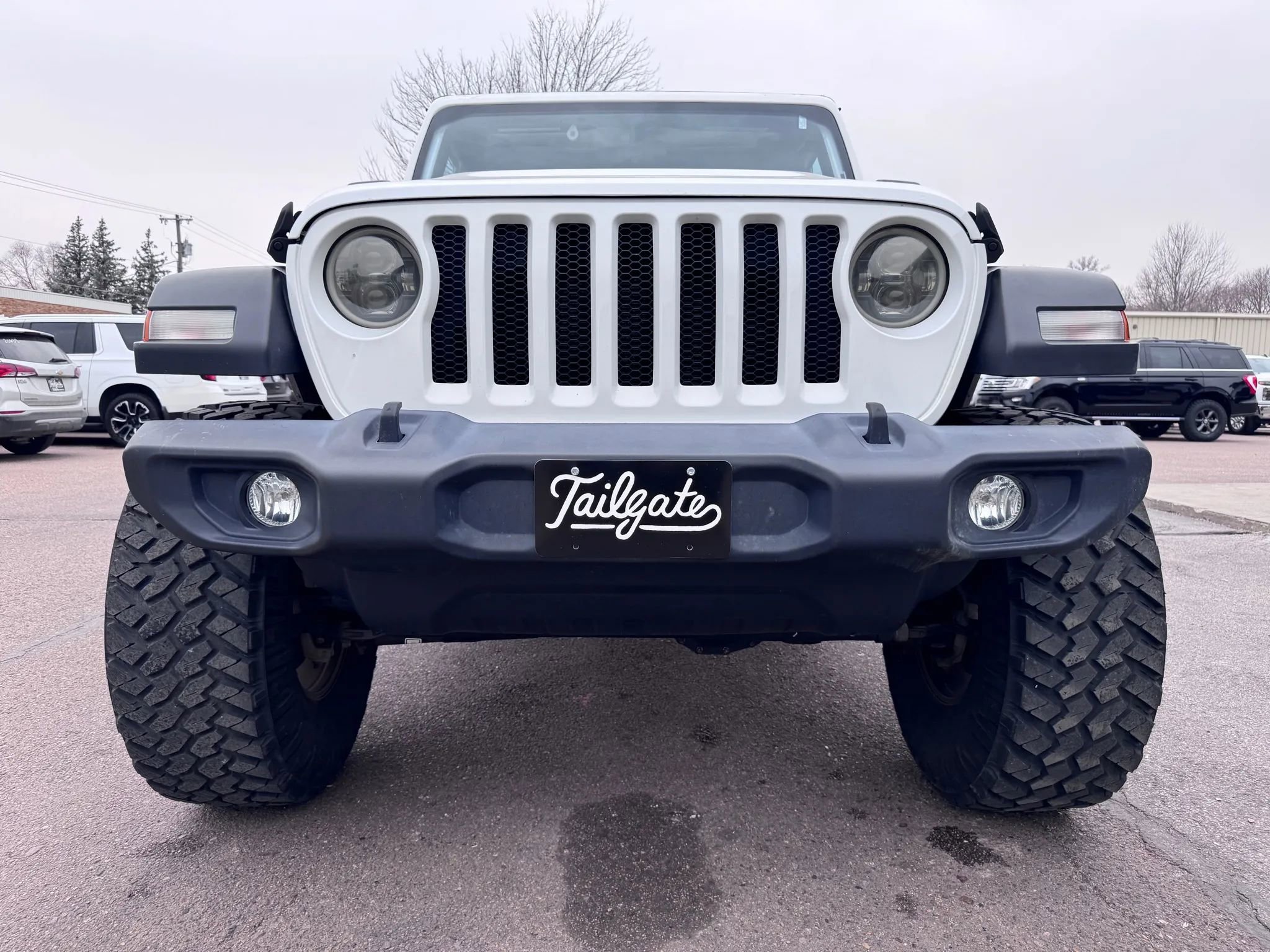 Used 2020 Jeep Wrangler Sport AWD/4WD image 3