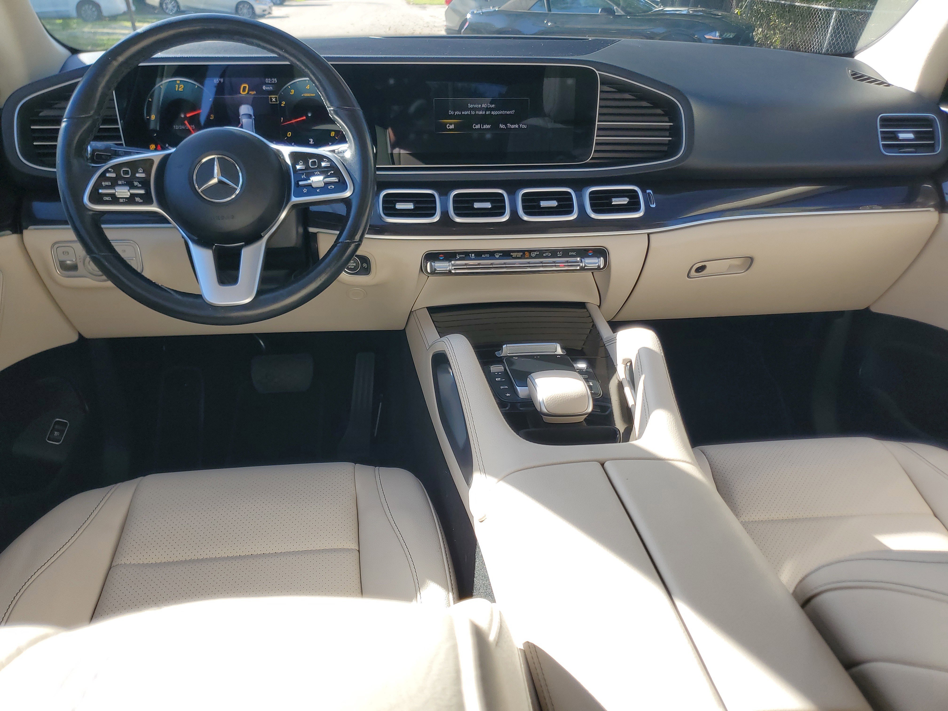 Used 2022 Mercedes-Benz GLE 350 w/ 3rd Row Seat Package image 13